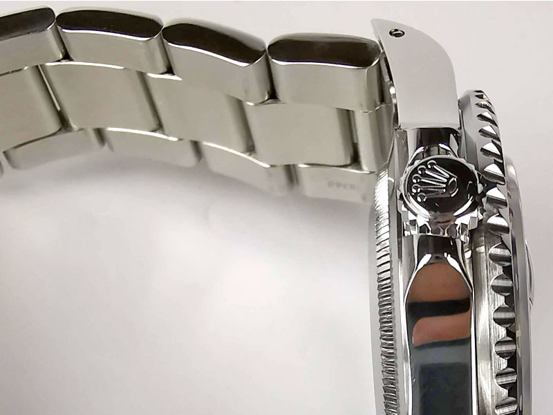 Rolex GMT-Master 16700 case's scratches removed by Grand Montre